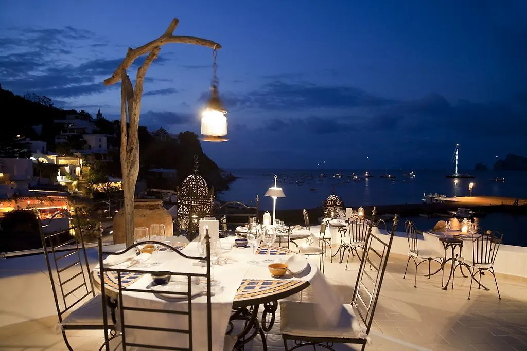 ****  Hotel Lisca Bianca Panarea Italia